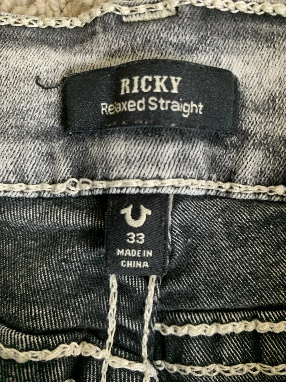 True Religion Ricky Big T flap straight size 33 gray jeans